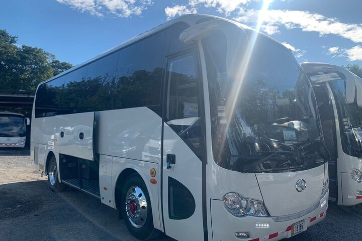 Private Transfer From Liberia Airport To Papagayo Peninsula - Photo 1 of 7